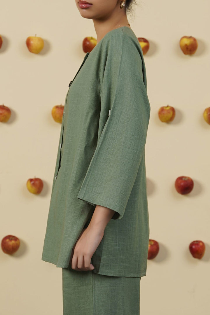 GREEN LINEN BLOUSE