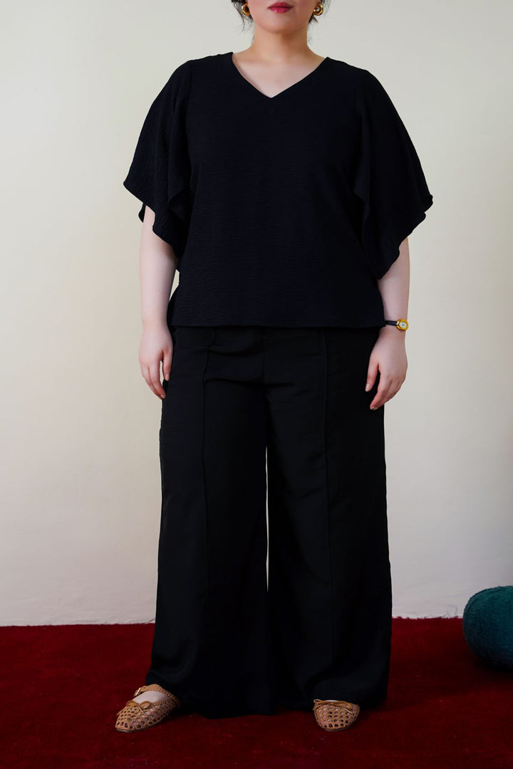 BLACK BATWING FLOWY SHIRT