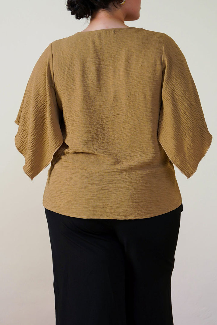 TAUPE BATWING FLOWY SHIRT