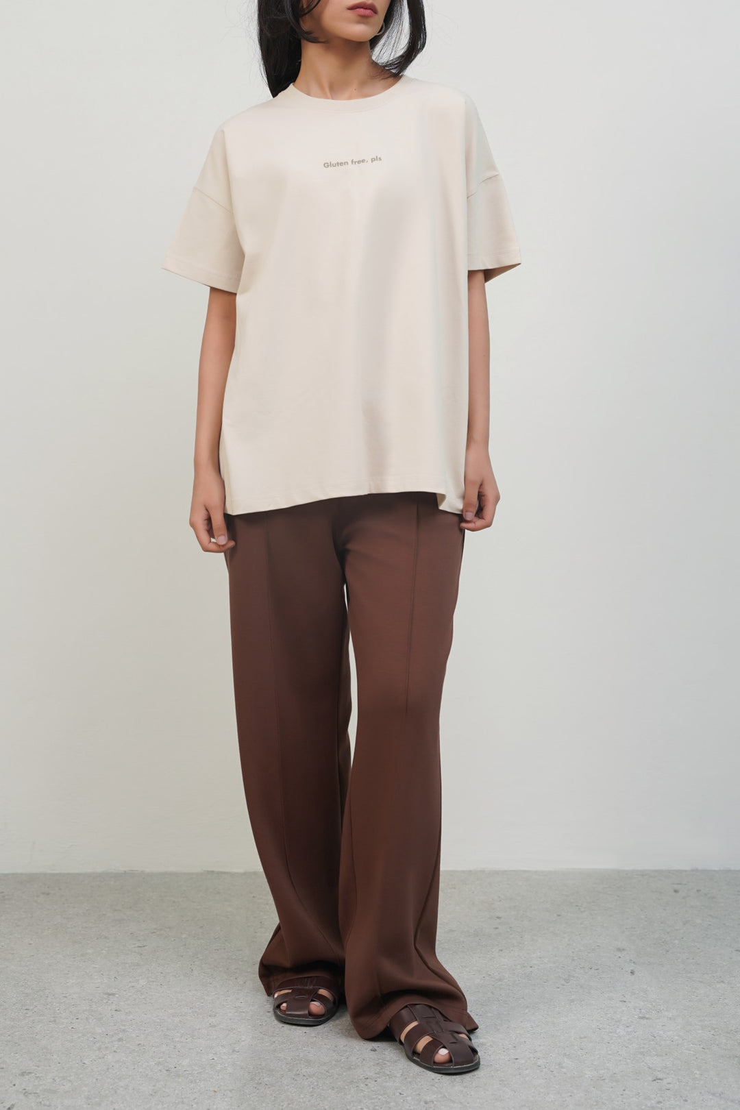 IVORY GLUTEN FREE PLS OVERSIZED TEE