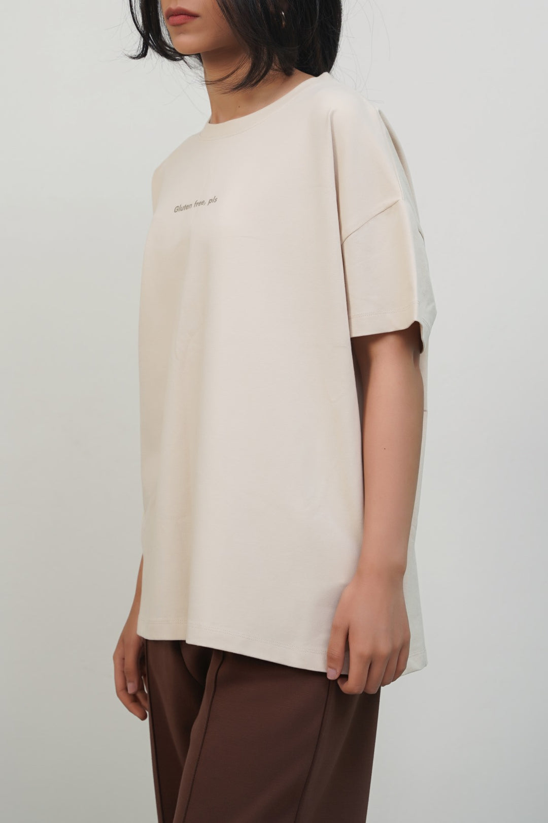 IVORY GLUTEN FREE PLS OVERSIZED TEE