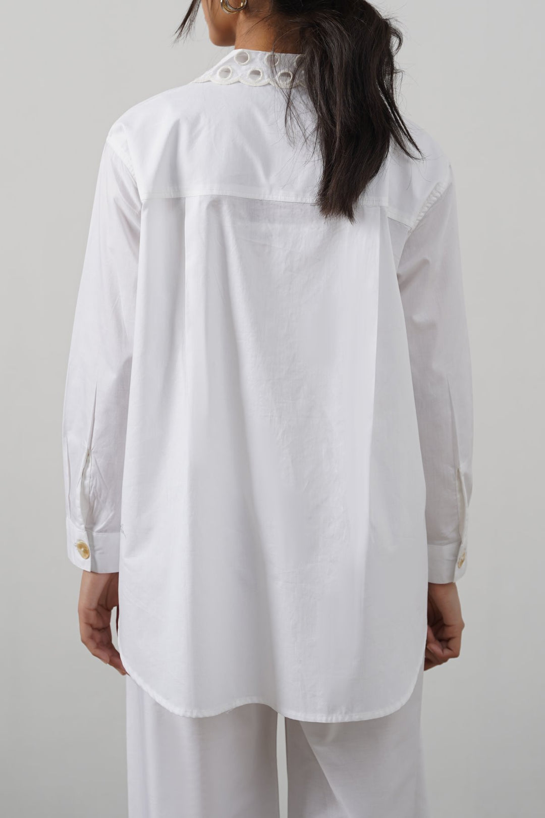 CREME CUTWORK COLLAR SHIRT