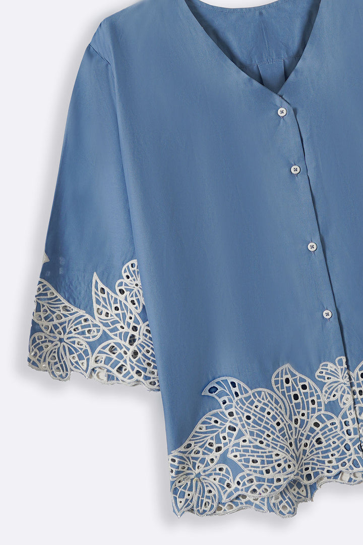 BLUE SAKURA BRODERIE SHIRT