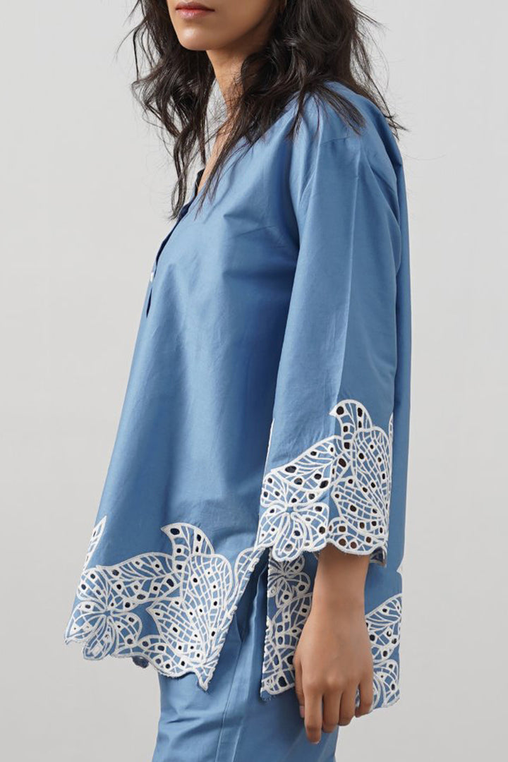 BLUE SAKURA BRODERIE SHIRT