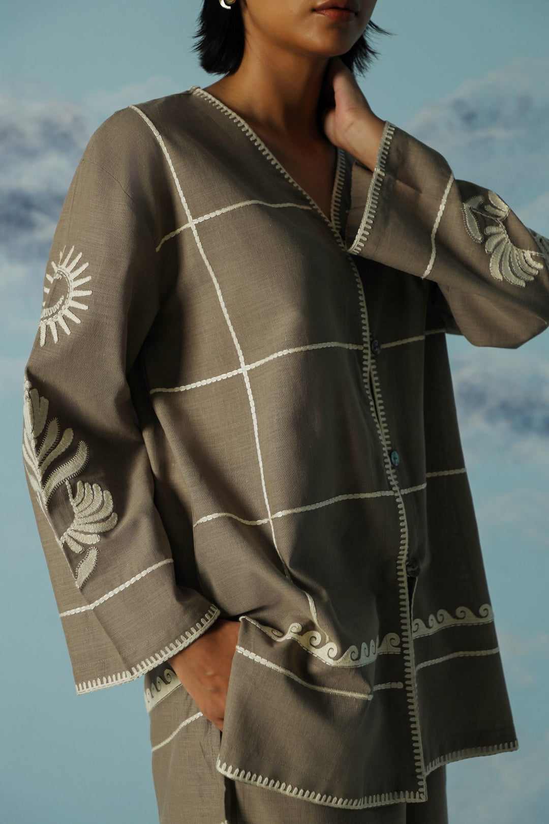 BEIGE DESERT NOON EMBROIDERED SHIRT