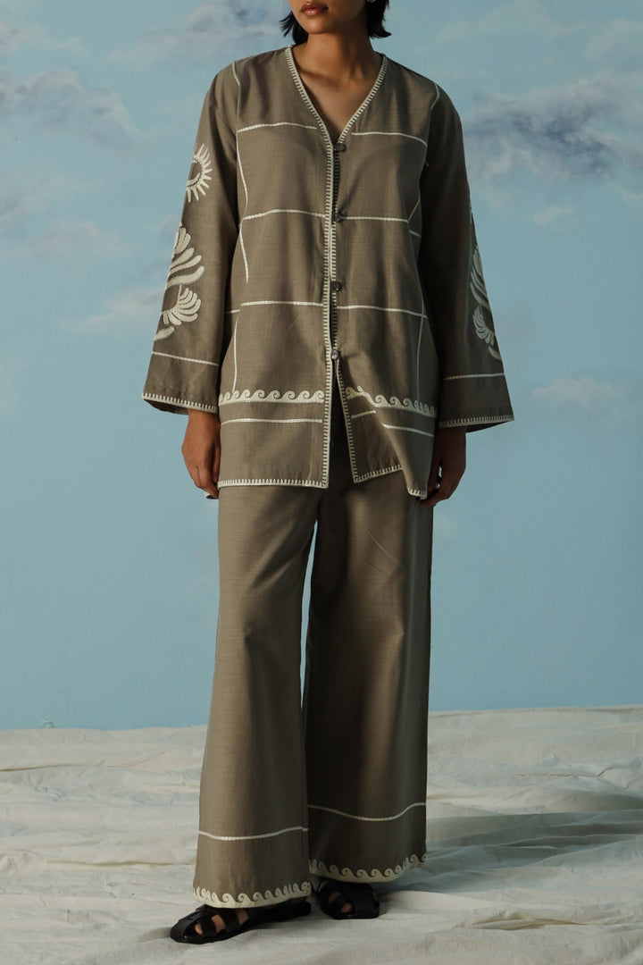 BEIGE DESERT NOON EMBROIDERED SHIRT