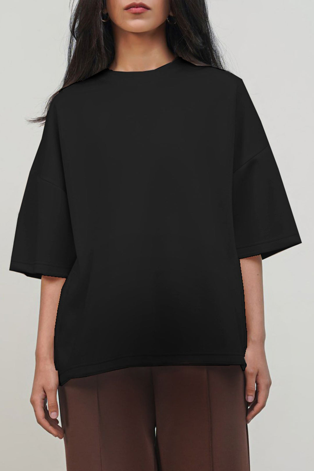 BLACK OVERSIZED TEE