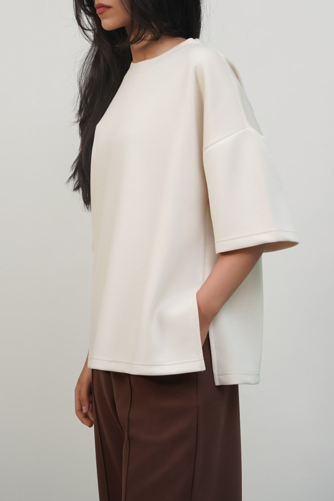 IVORY OVERSIZED TEE
