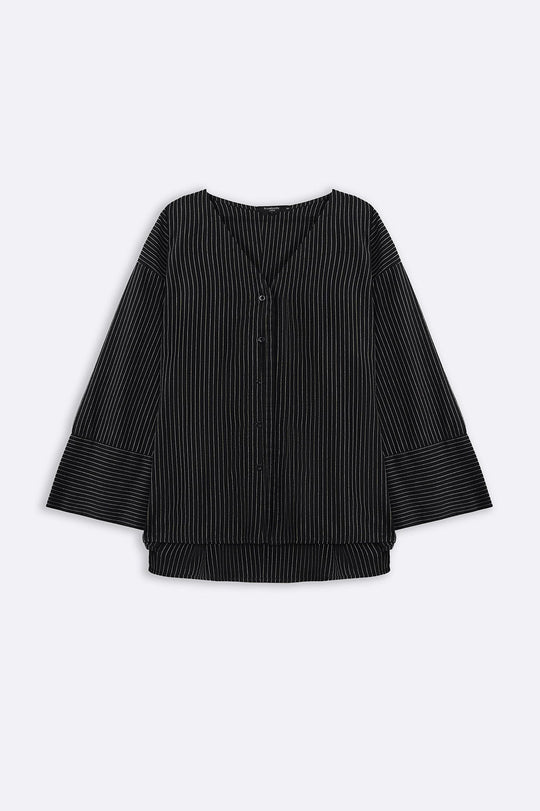 BLACK CURVE STRIPED BATWING SHIRT