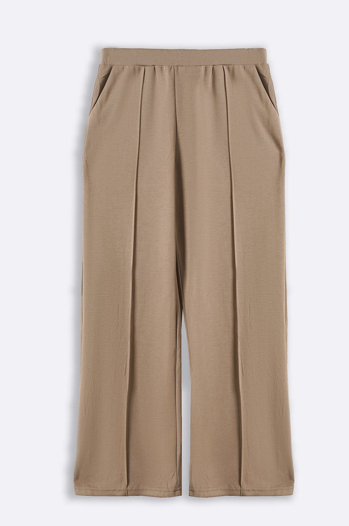 BEIGE STRAIGHT PANTS