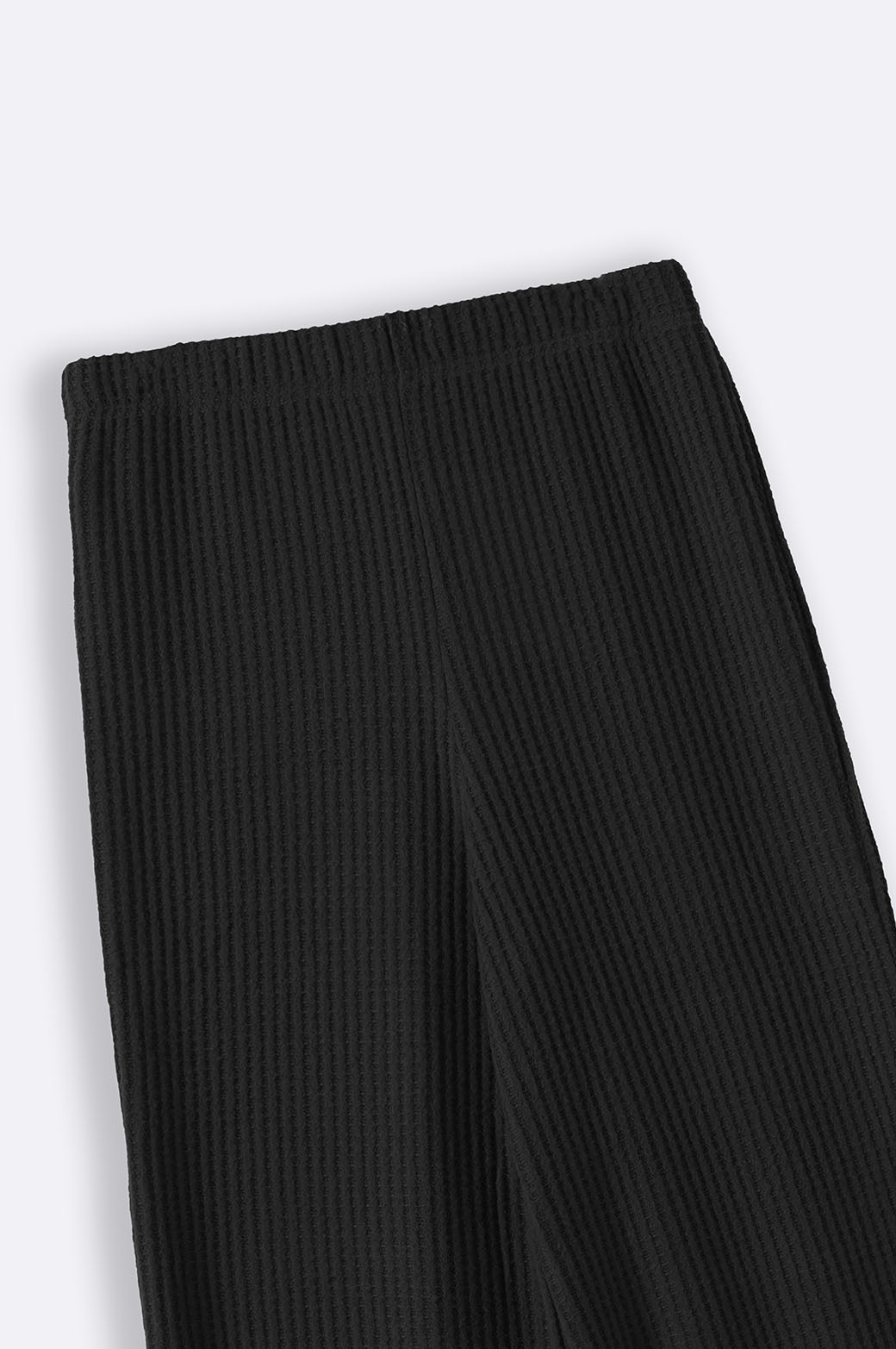 BLACK TEXTURED TROUSERS