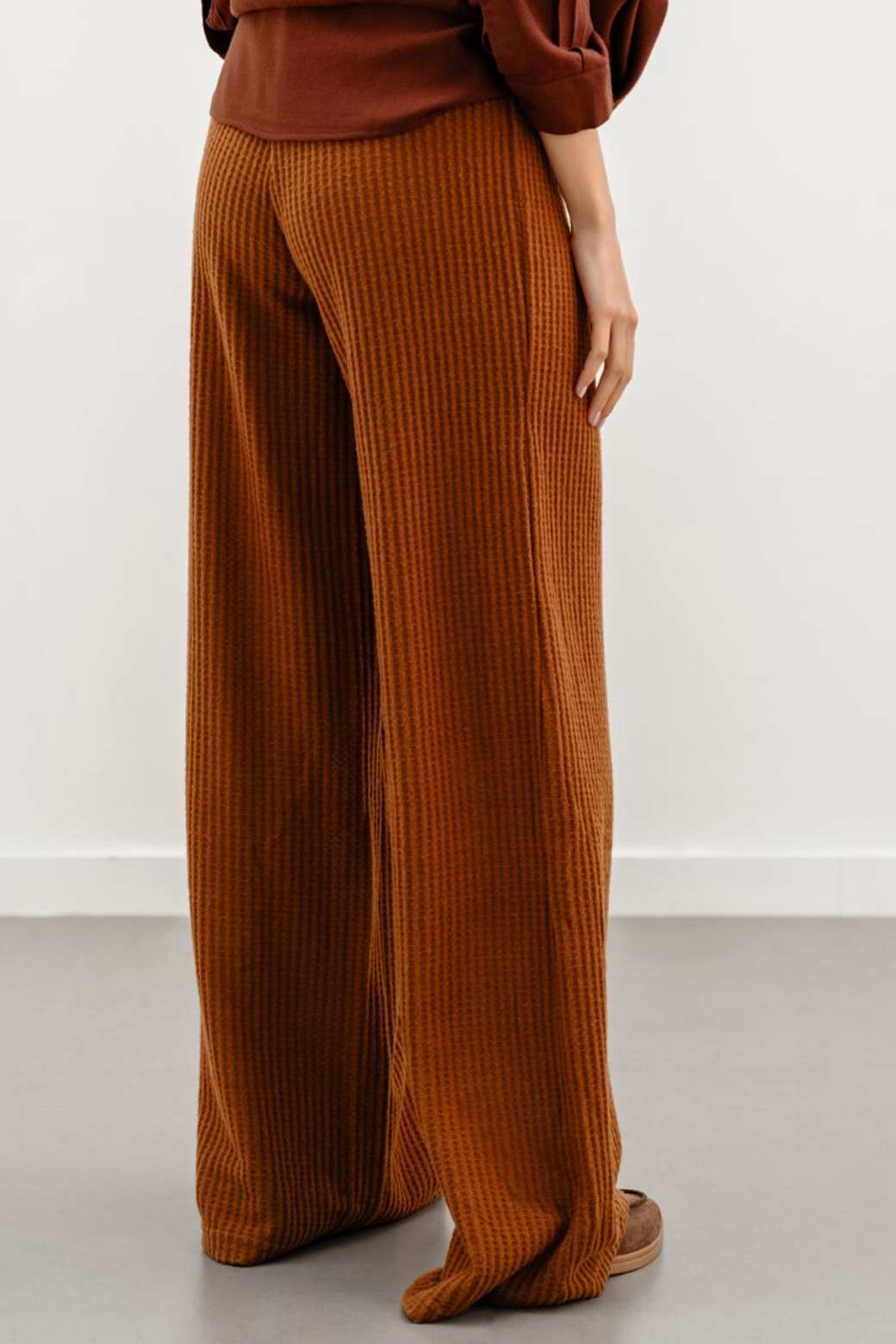 CAMEL TEXTURED TROUSERS