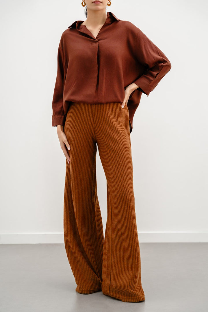 CAMEL TEXTURED TROUSERS