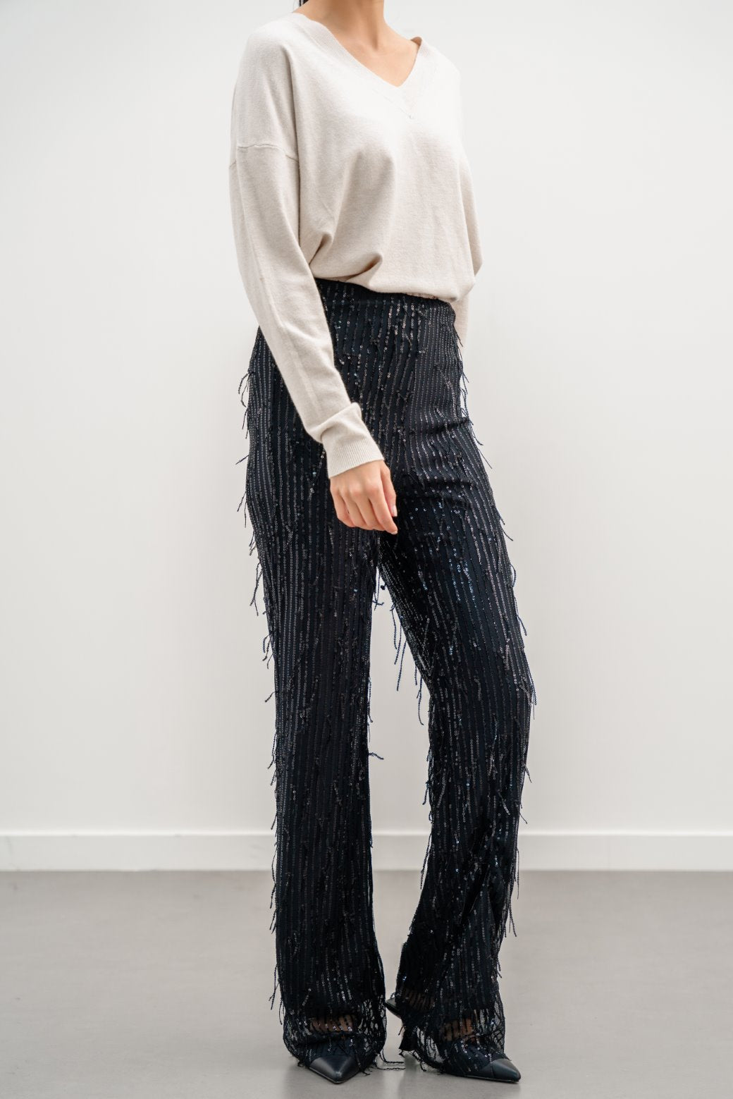 BLACK SEQUINED PARTY PANTS