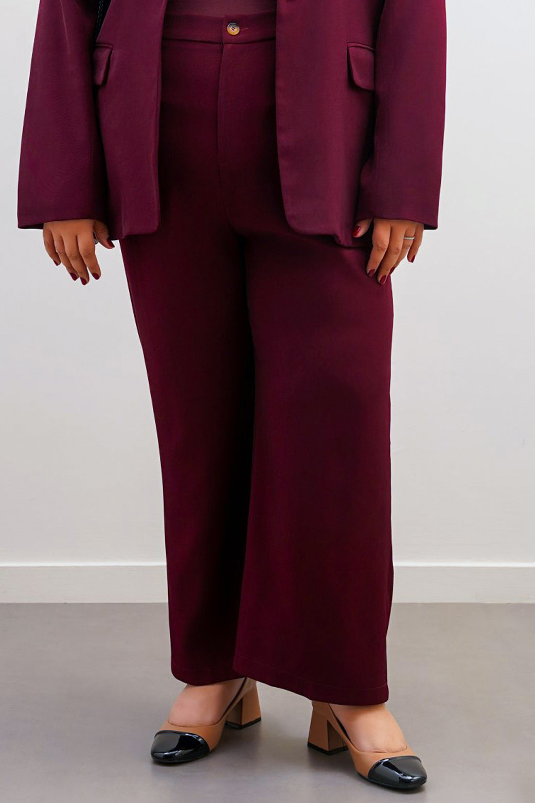 BURGUNDY WOMAN TRUE BODY PANTS