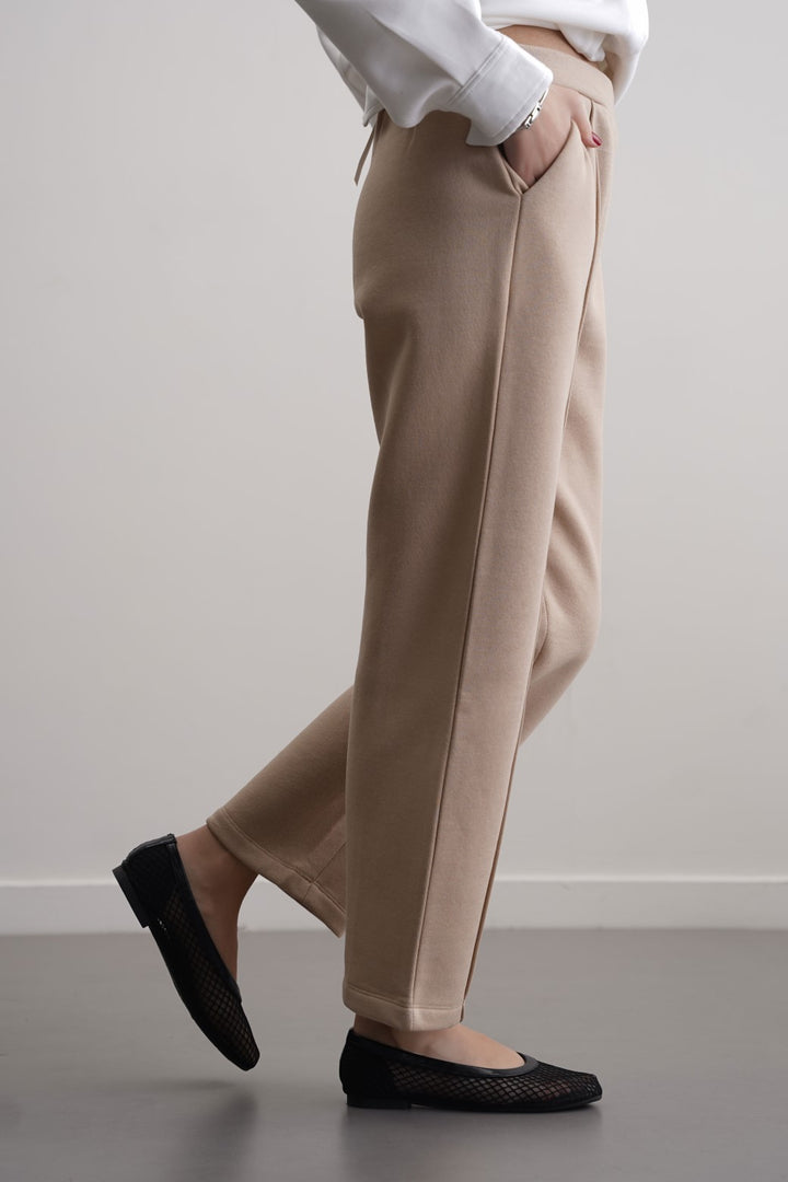 BEIGE FLEECE EASY SLACKS