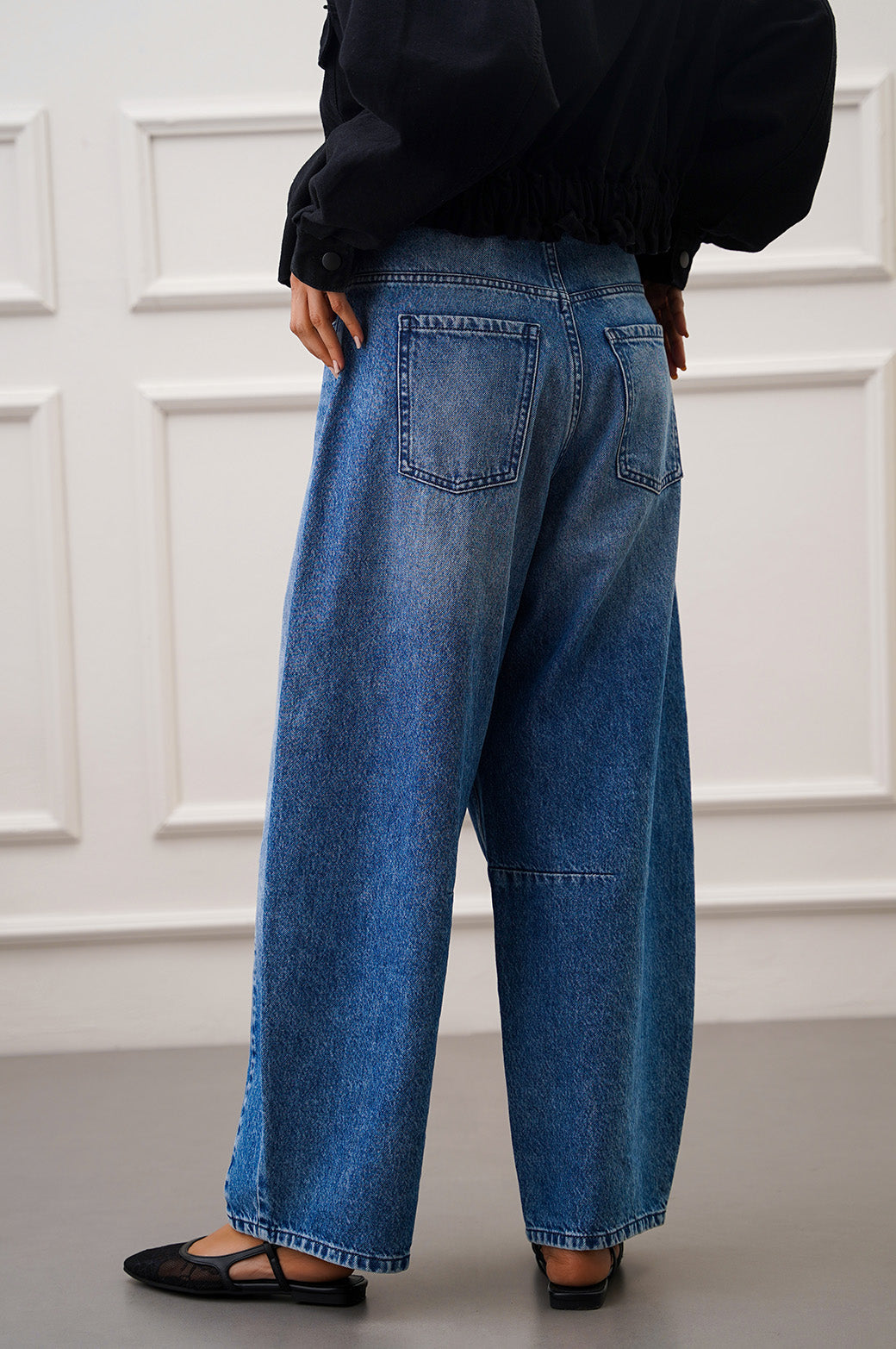 ICON BARREL JEANS