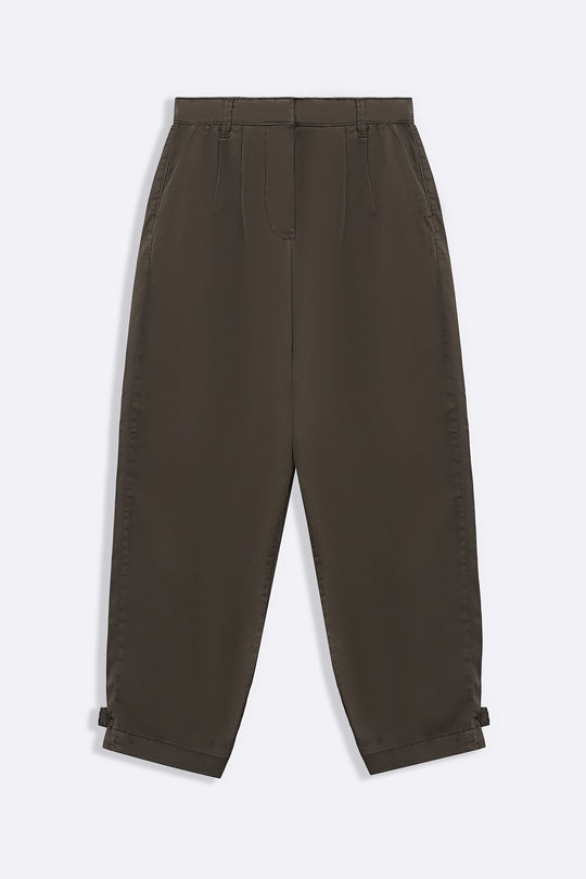 OLIVE HIGH WAISTED MOM PANTS