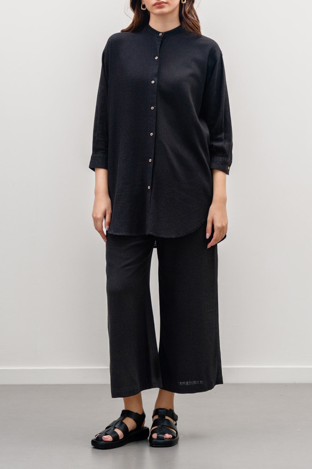 BLACK WIDE ANKLE PANTS