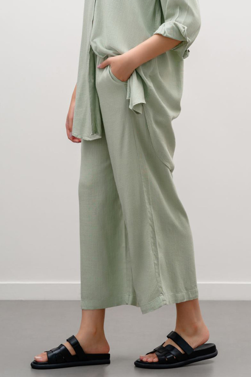 MATCHA GREEN WIDE ANKLE PANTS