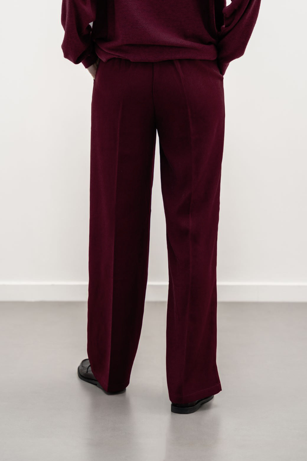 BURGUNDY TAILORED EASY PANTS