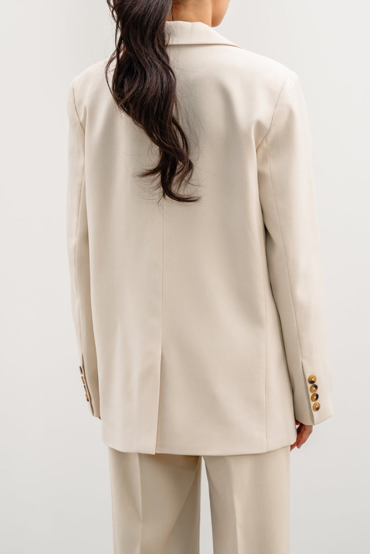 IVORY TAILORED BLAZER