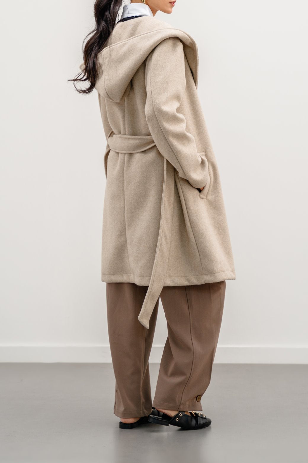 CAMEL WOMAN COATS