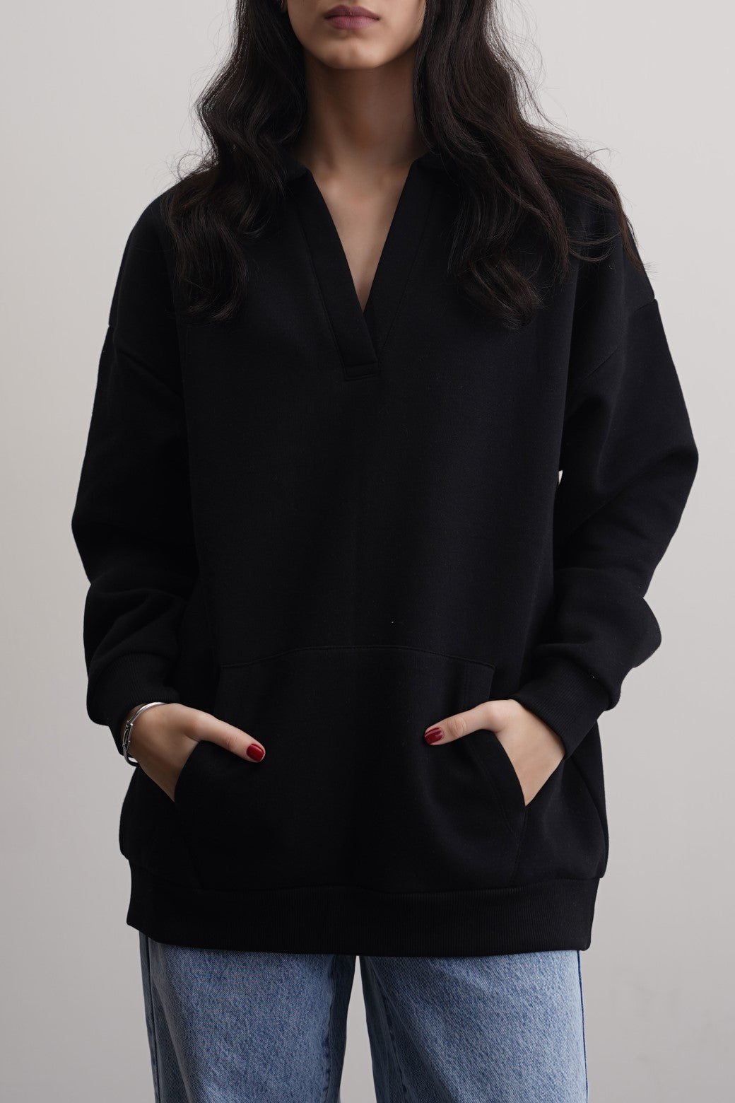 BLACK POLO NECK SWEATSHIRT