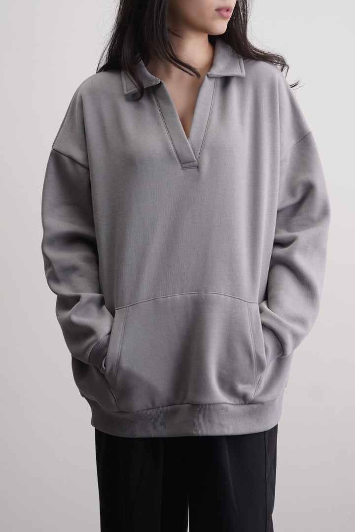 GREY POLO NECK SWEATSHIRT