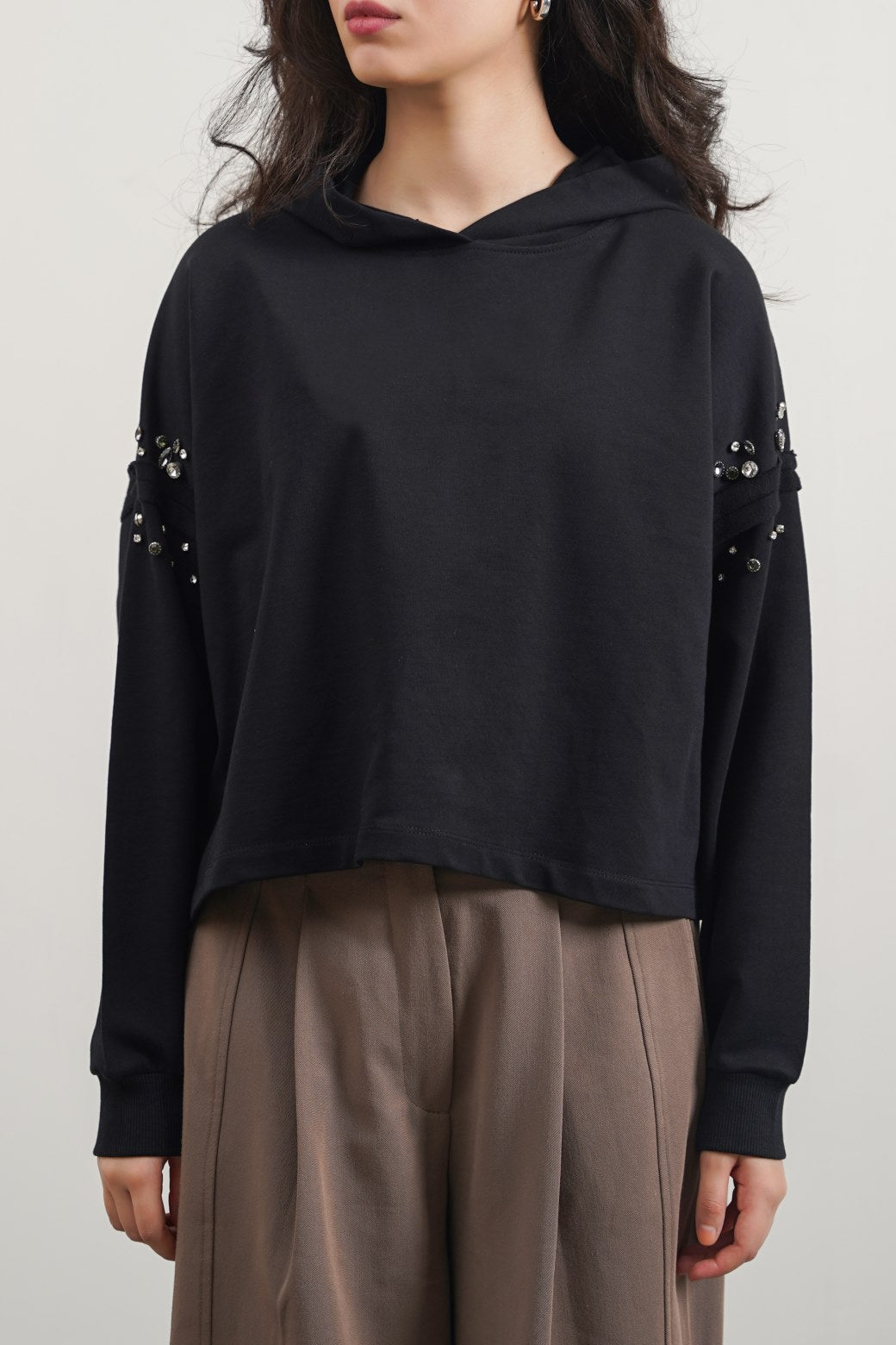 BLACK EMBELLISHED MID-LENGTH HOODIE