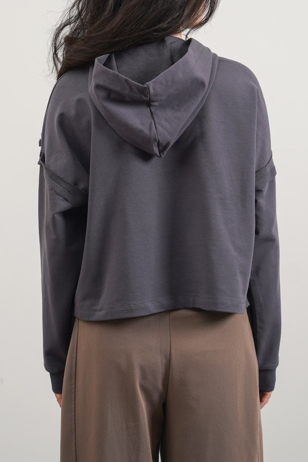 EMBELLISHED MID-LENGTH HOODIE – Lama Retail