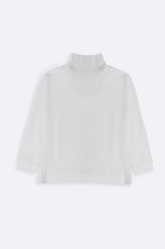 WHITE CLASSIC TURTLE NECK SWEATSHIRT