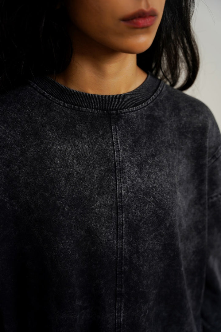 BLACK CLASSIC  WASHED-EFFECT SWEATSHIRT