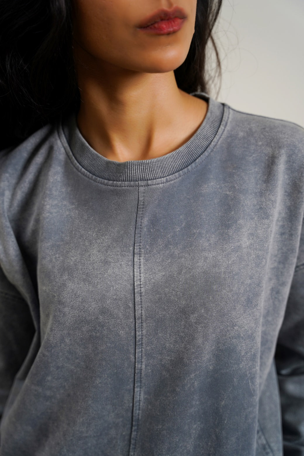 GREY CLASSIC  WASHED-EFFECT SWEATSHIRT