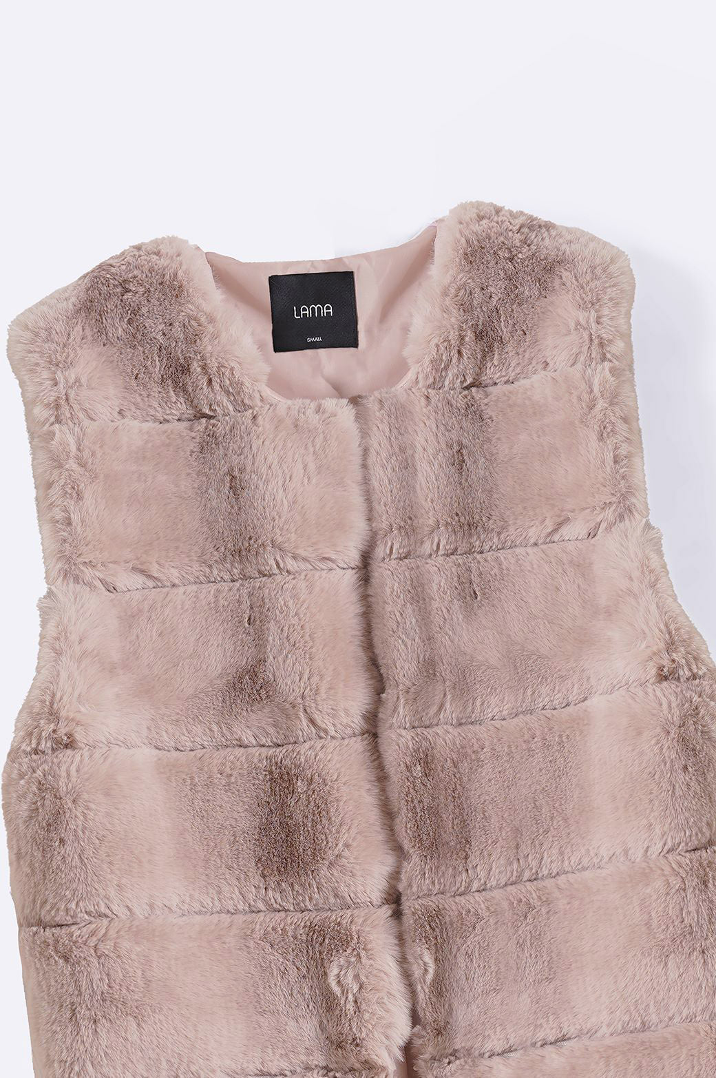 BEIGE SLEEVELESS FUR COAT