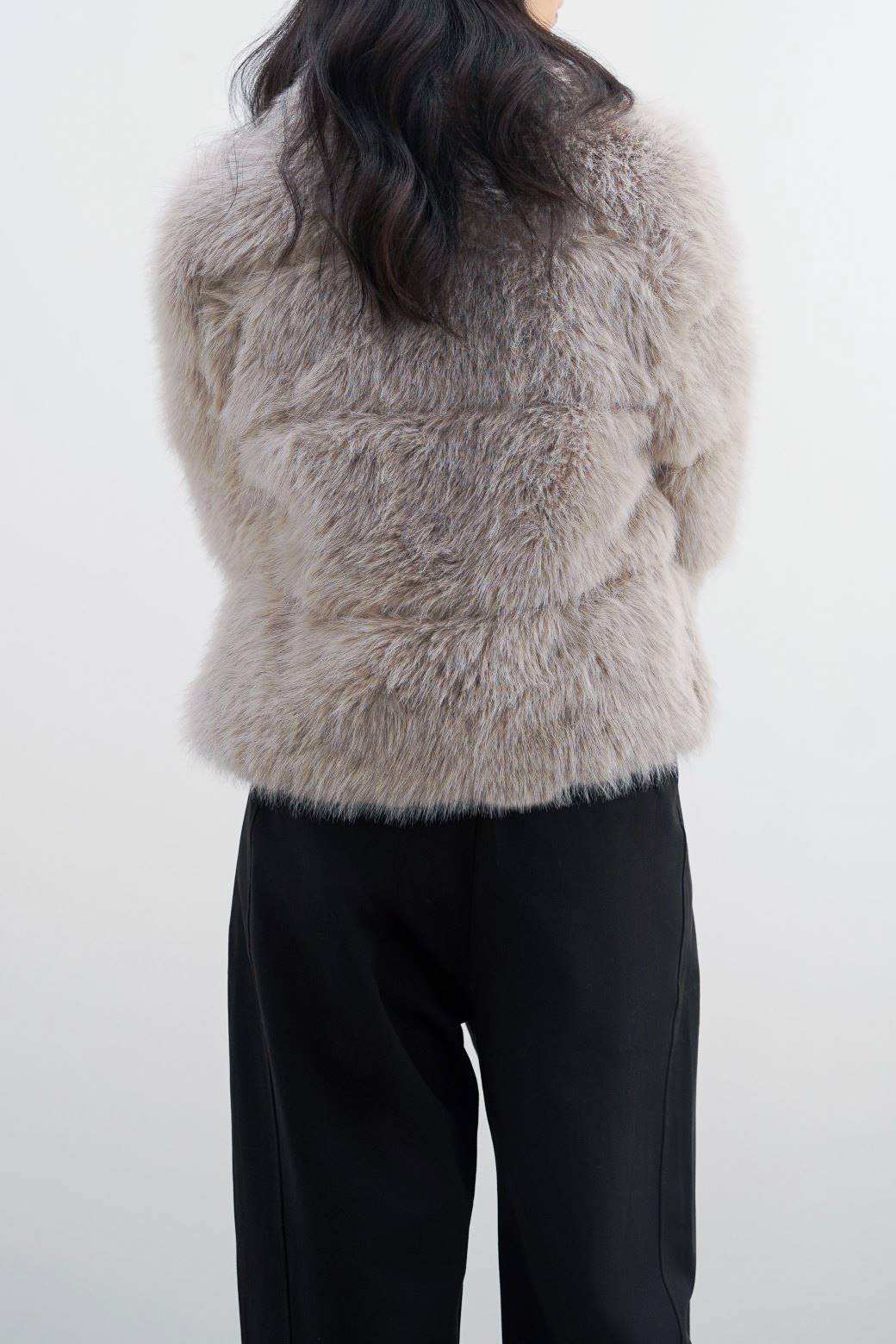 GREY FUR ZIPPER JACKET