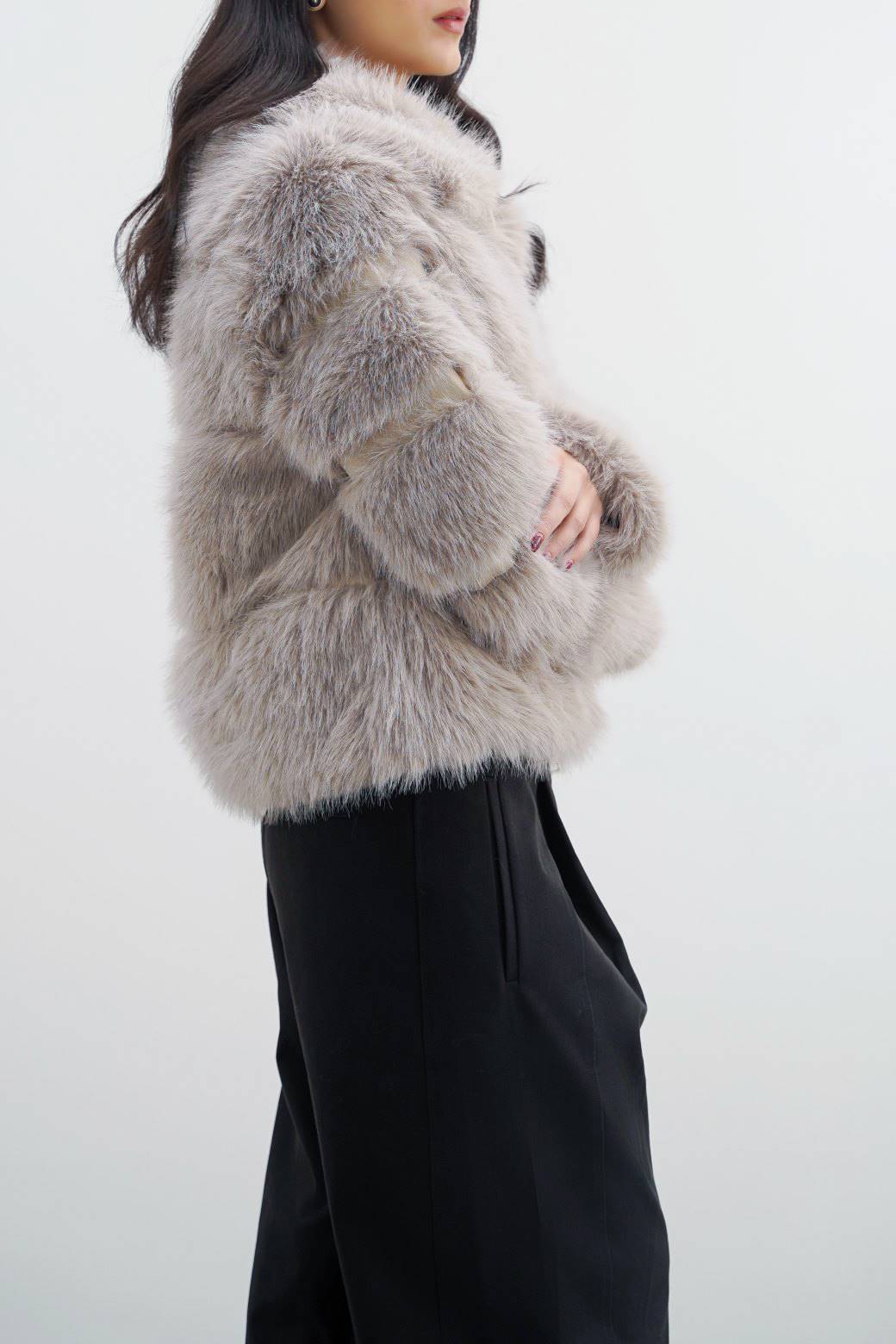 GREY FUR ZIPPER JACKET