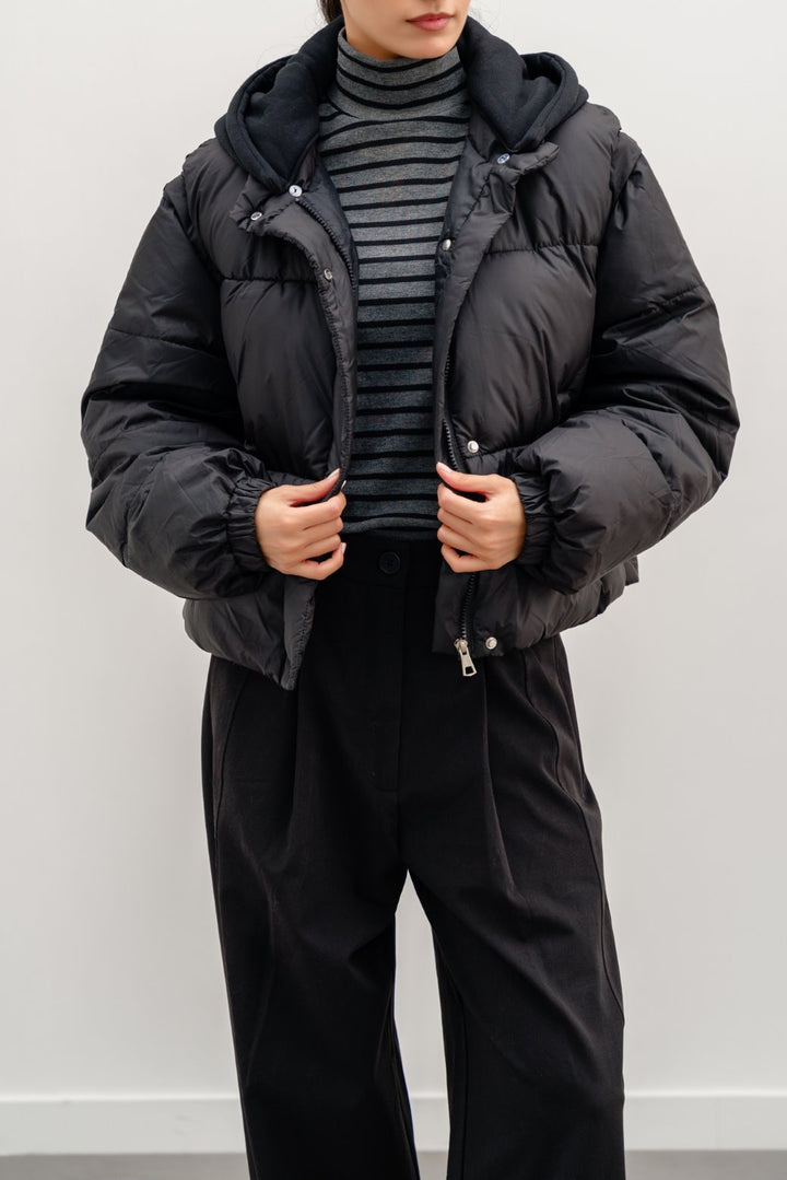 BLACK KNIT HOODED PUFFER JACKET