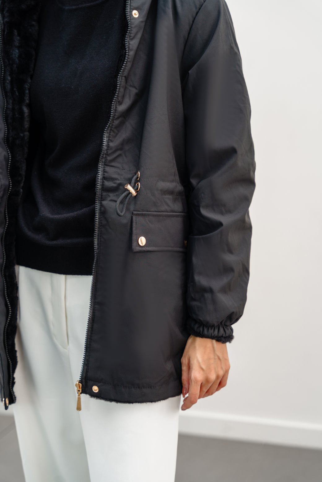 BLACK ARCTIC PUFFER JACKET