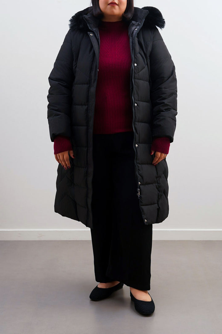 BLACK CURVE HOODED PUFFER JACKET