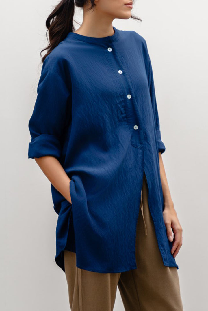 NAVY FLOWY SHIRT