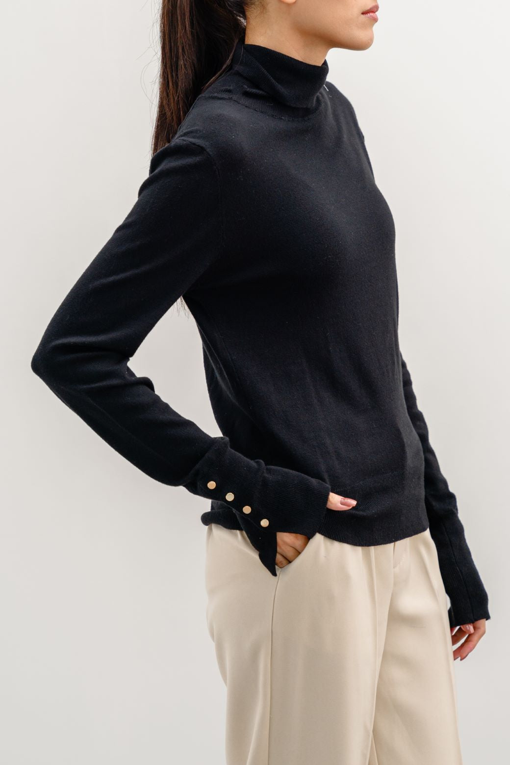 BLACK CLASSIC ROLLNECK SWEATER