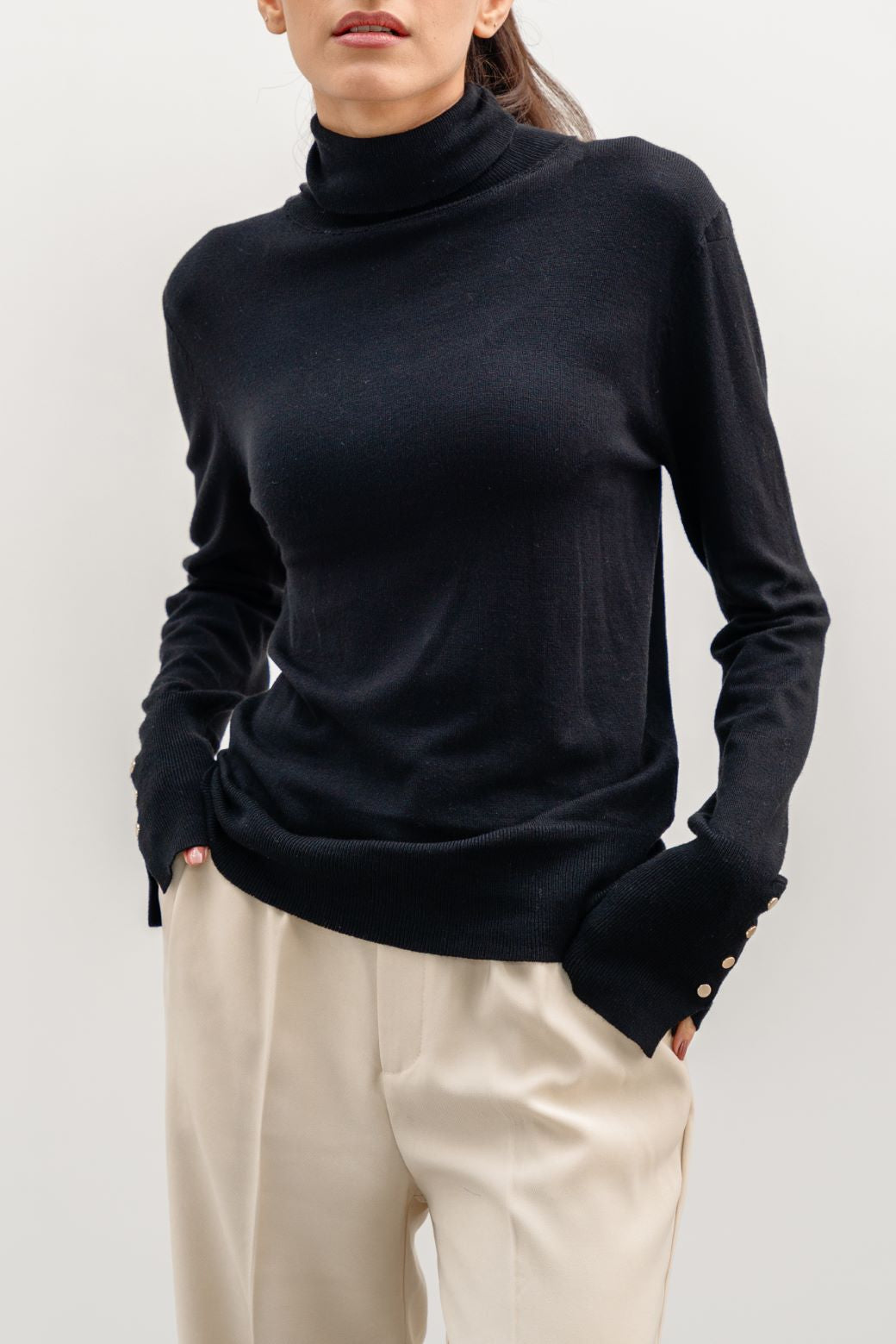 BLACK CLASSIC ROLLNECK SWEATER