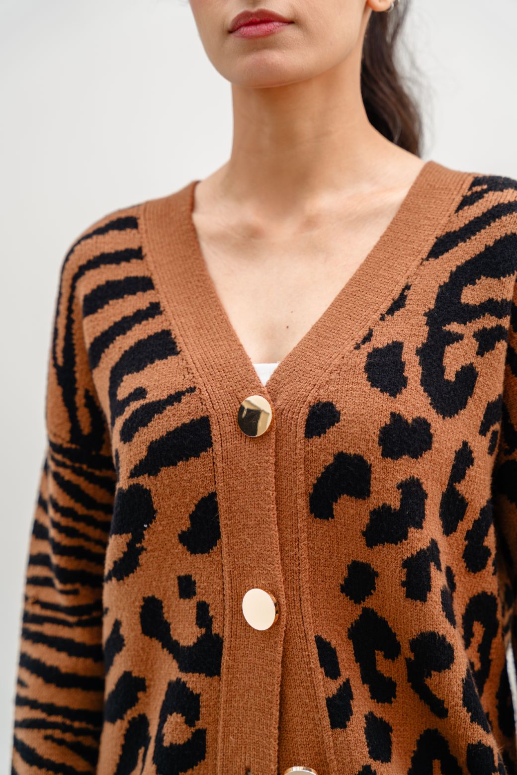 DARK BROWN JUNGLE CARDIGAN