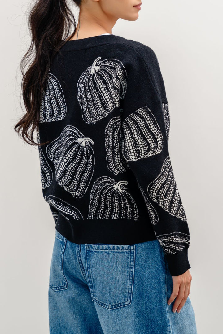 BLACK JACQUARD PUMPKIN CARDIGAN