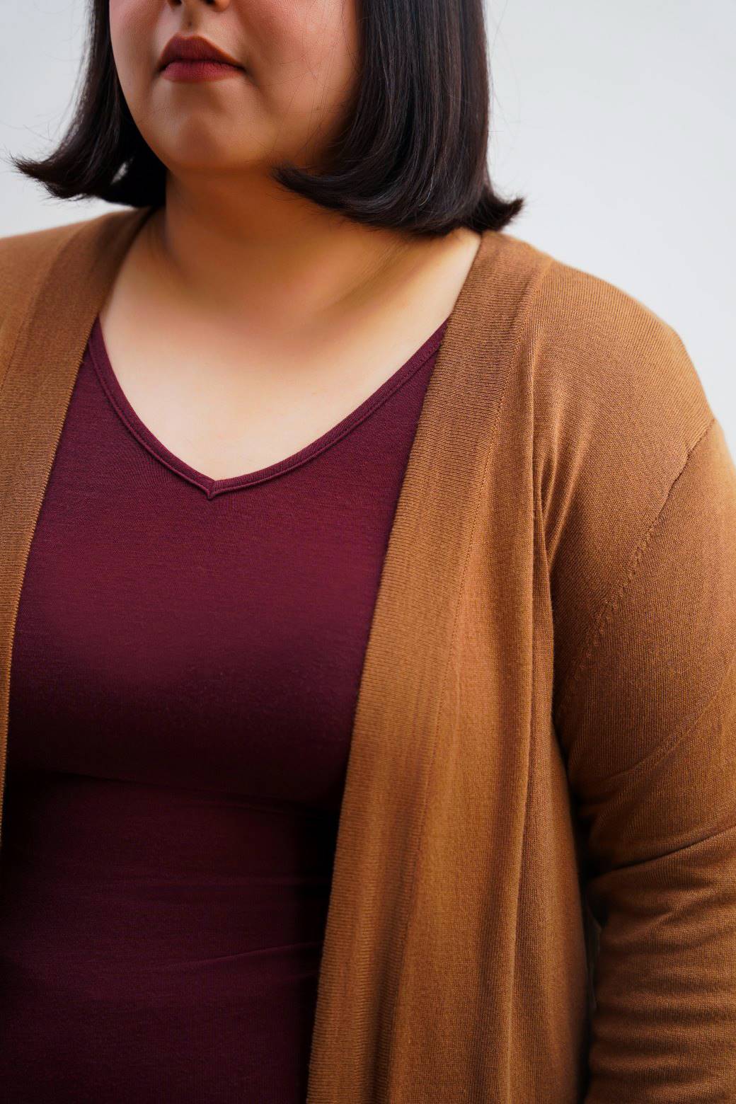 CAMEL CURVE LIGHTWEIGHT CARDIGAN