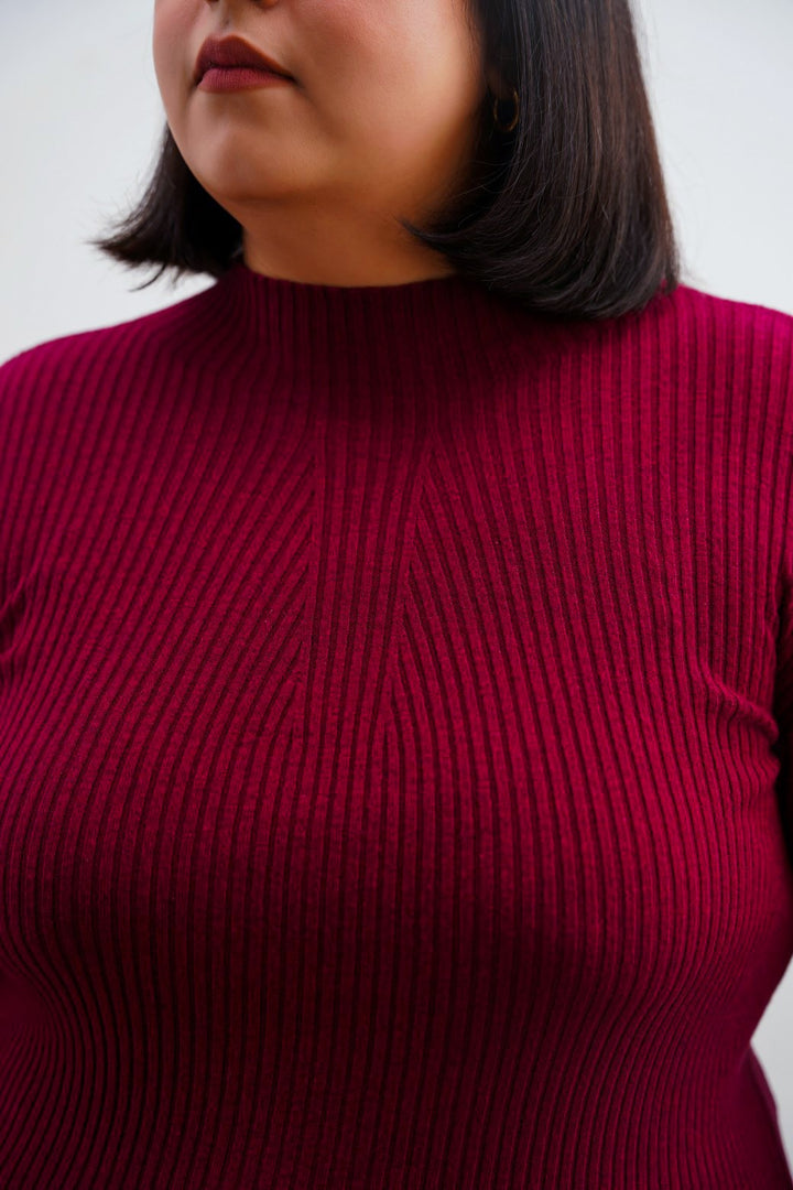 CURVE RIBBED BODYCON SWEATER