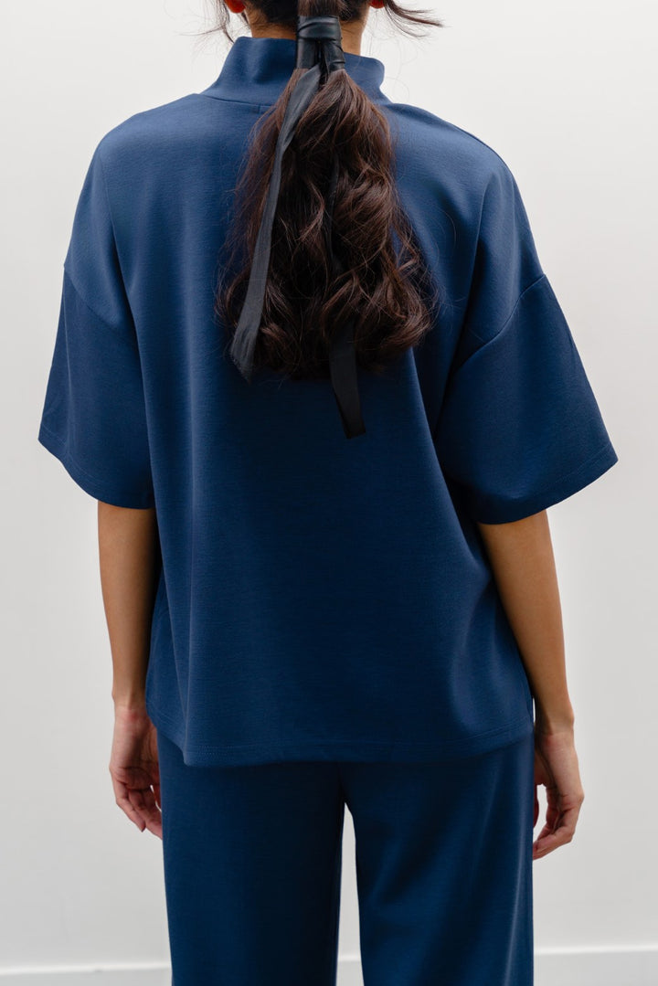 BLUE NEOPRENE HIGH NECK