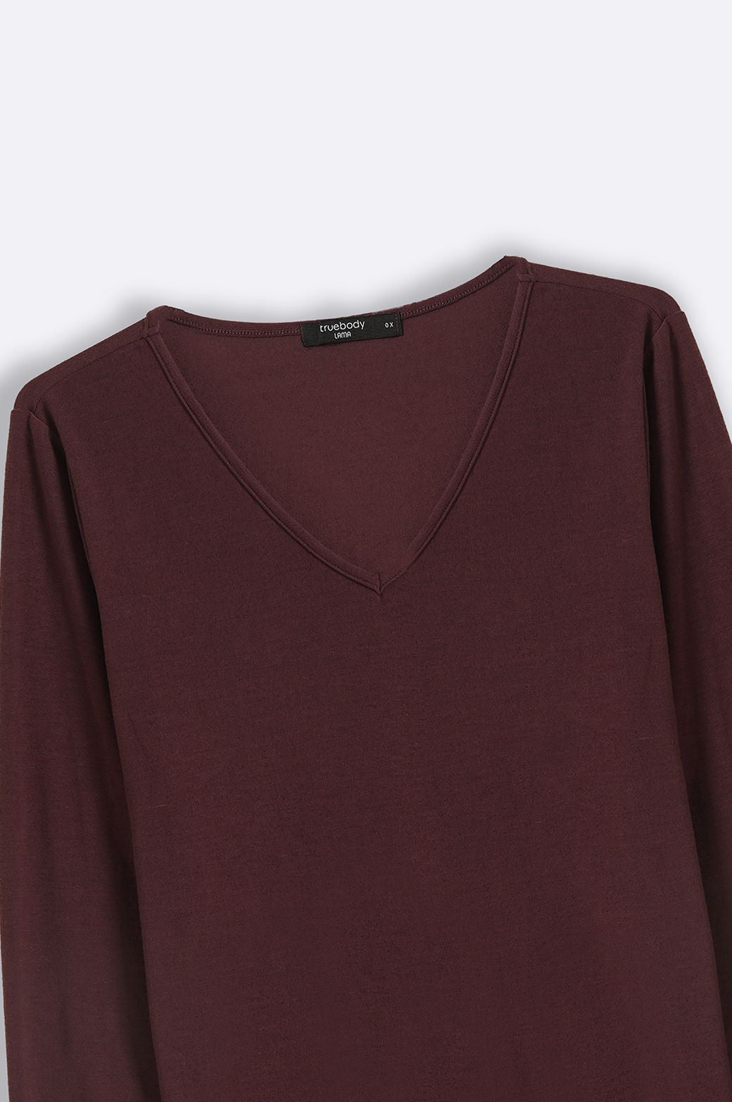 WINE V-NECK TEE