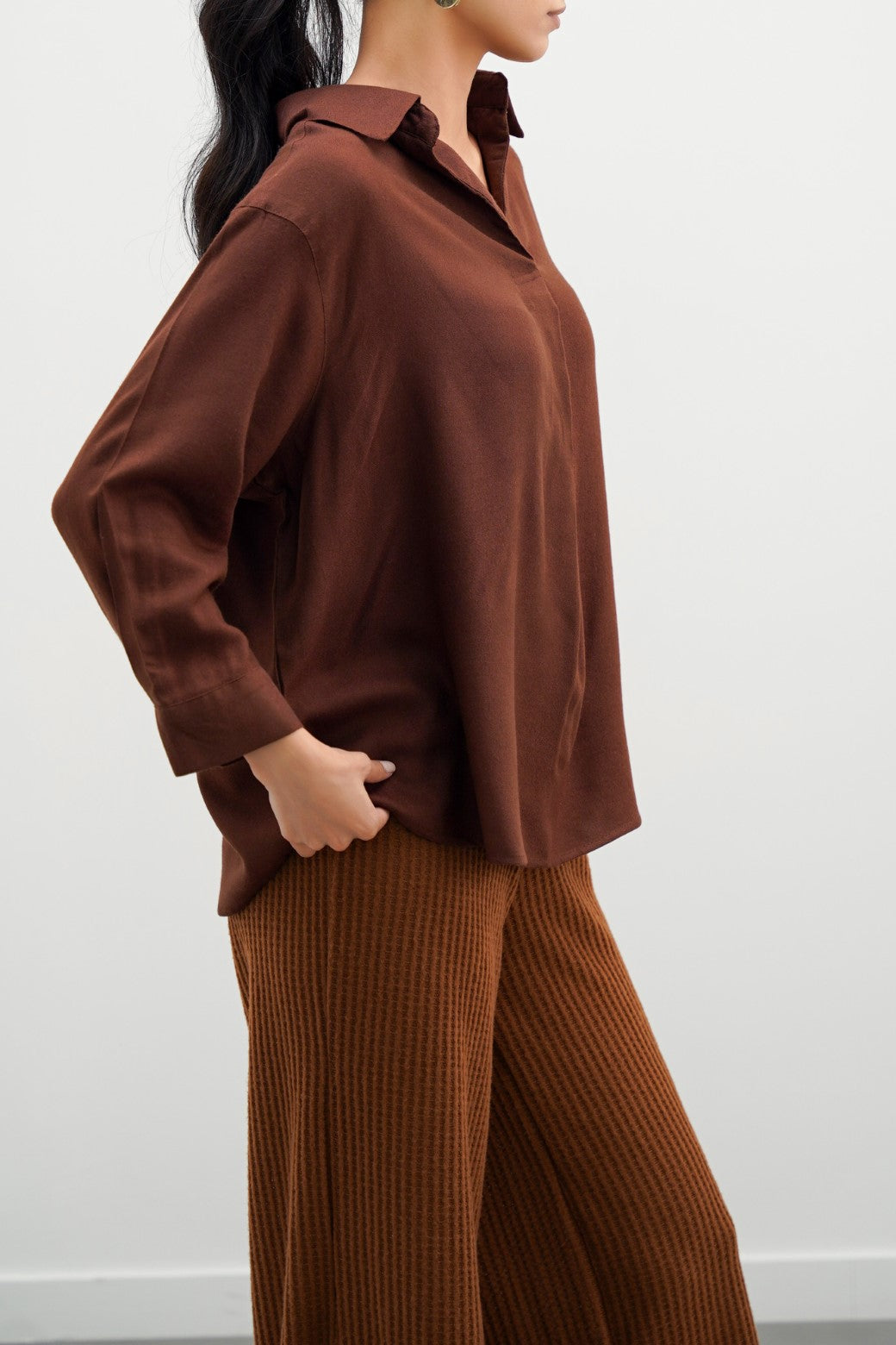 BROWN PLEATED BLOUSE